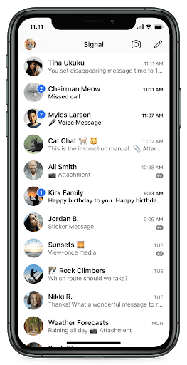 Signal messaging service, alternative to Facebook - example of defining an enemy for your brand IMAGE: screenshiot of the Signal messaging app interface which looks similar to Facebook Messaging - enemy centric marketing